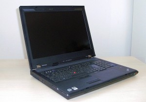Мощен лаптоп във Варна- Lenovo W700