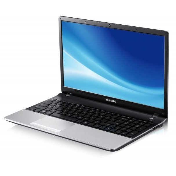 Лаптоп Samsung 300E5X-A03