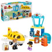 Конструктор LEGO First Time at the Airport на супер цени
