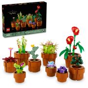 Конструктор LEGO Tiny Plants на супер цени