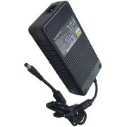 Съвместим захранващ адаптер Makki 230W, черен на супер цени